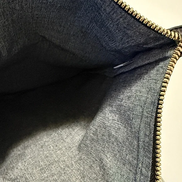 Clare V Cream Leather Tag on Blue Fabric worn once - Picture 10 of 11